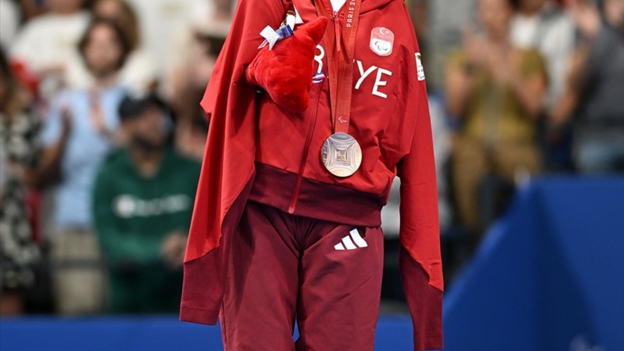 Sevilay Öztürk Paris 2024'te Bronz Madalya Kazandı