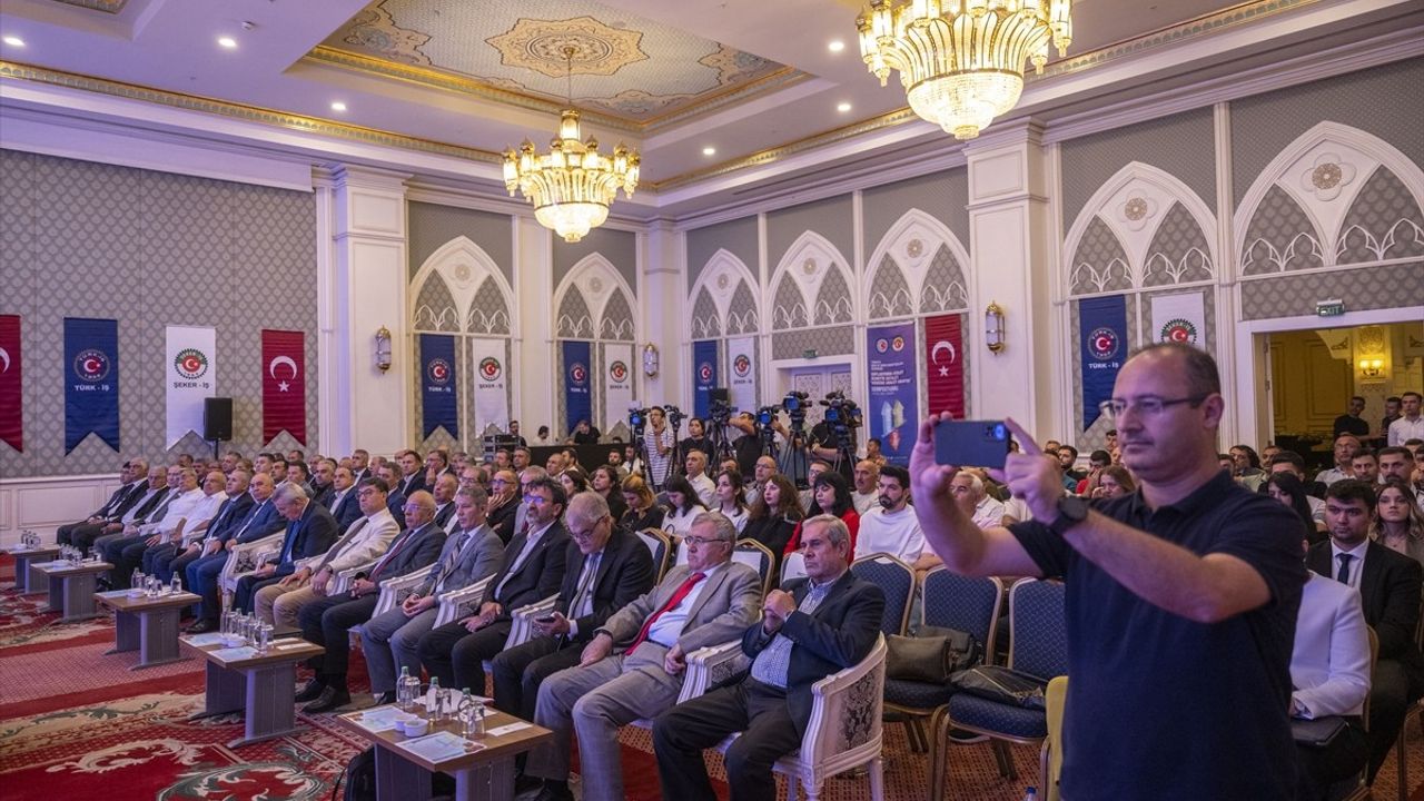 Türk-İş'ten Vergi ve Ücret Sorunlarına Dikkat