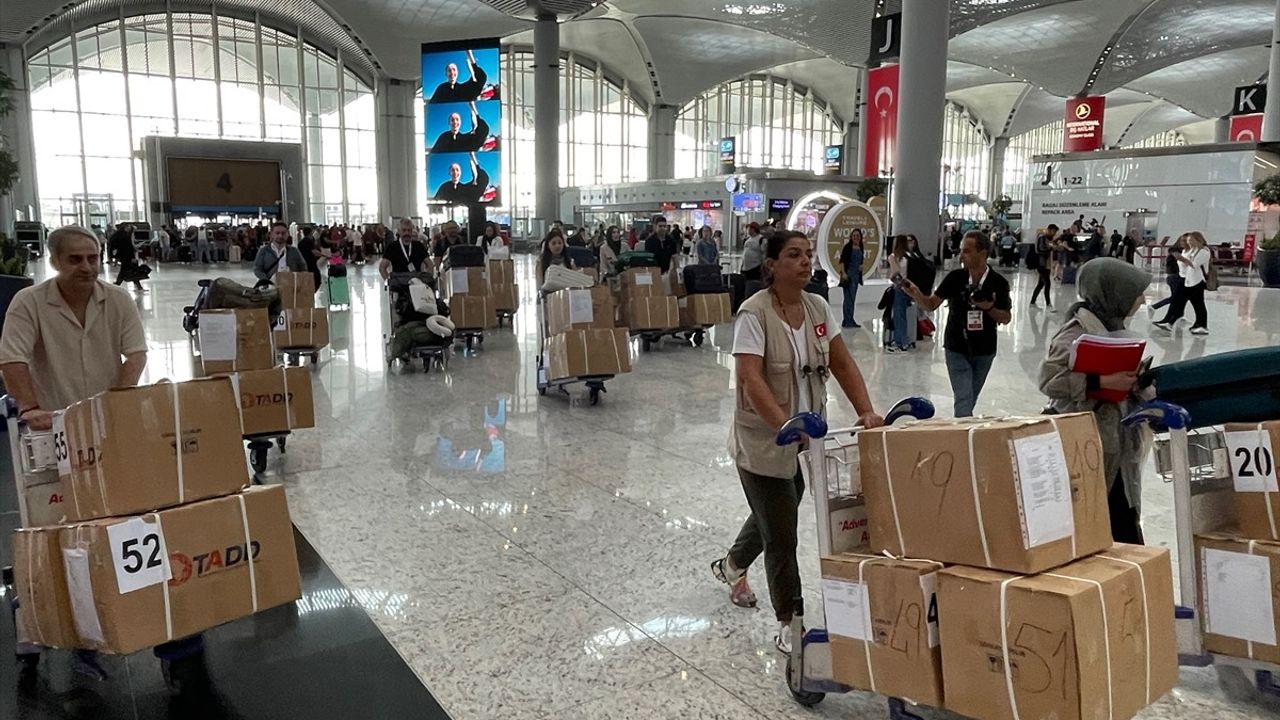 Türk Sağlık Gönüllüleri Uganda'ya Ulaşıyor