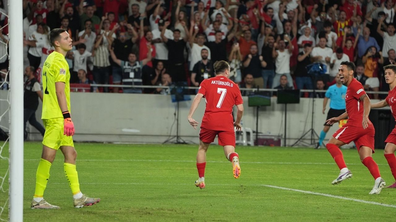 Türkiye ve İzlanda: UEFA Uluslar Ligi'nde İlk Yarının Skoru 1-1