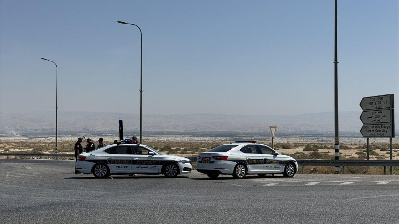 Ürdün-İsrail Sınırında Silahlı Saldırı: 3 Ölü