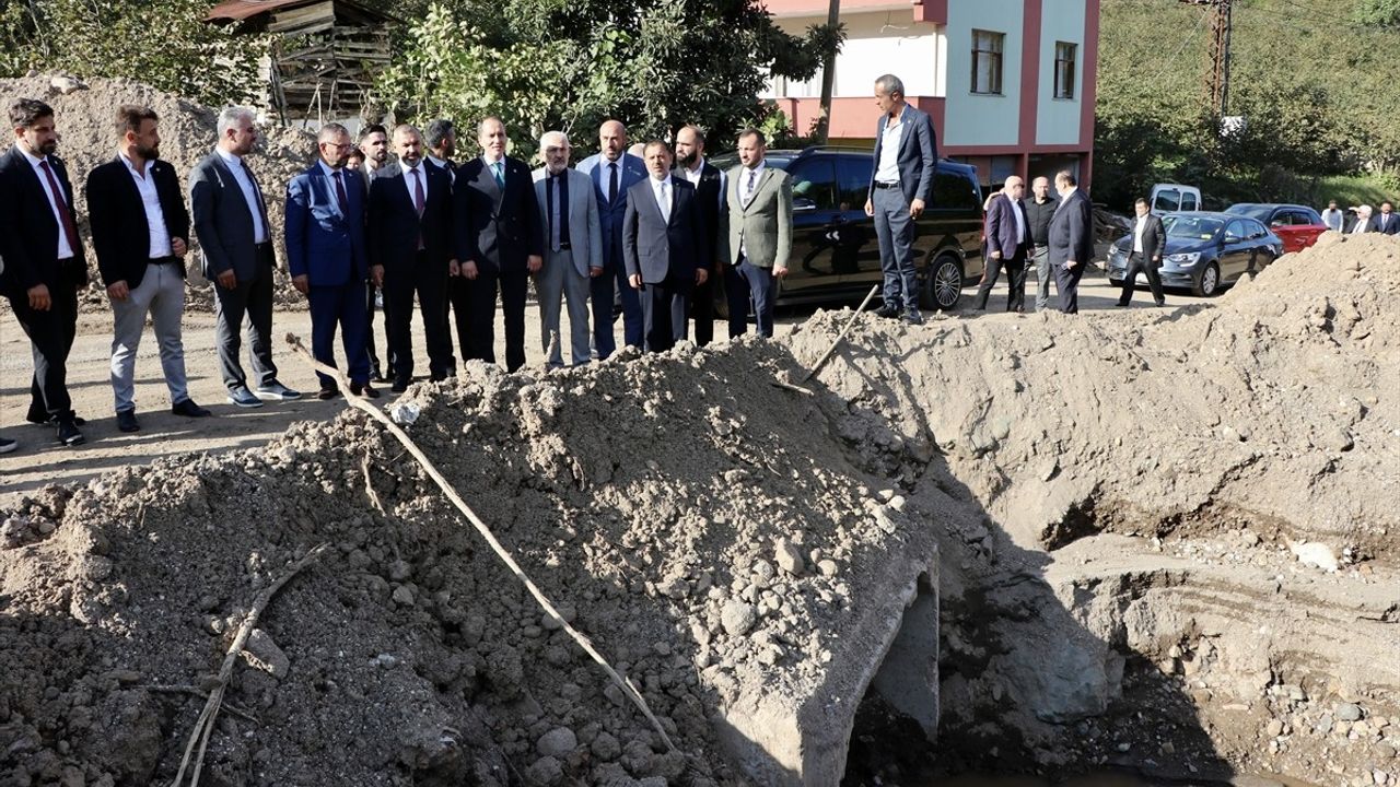 Yeniden Refah Partisi Genel Başkanı Fatih Erbakan, Trabzon’da Ziyaretlerde Bulundu