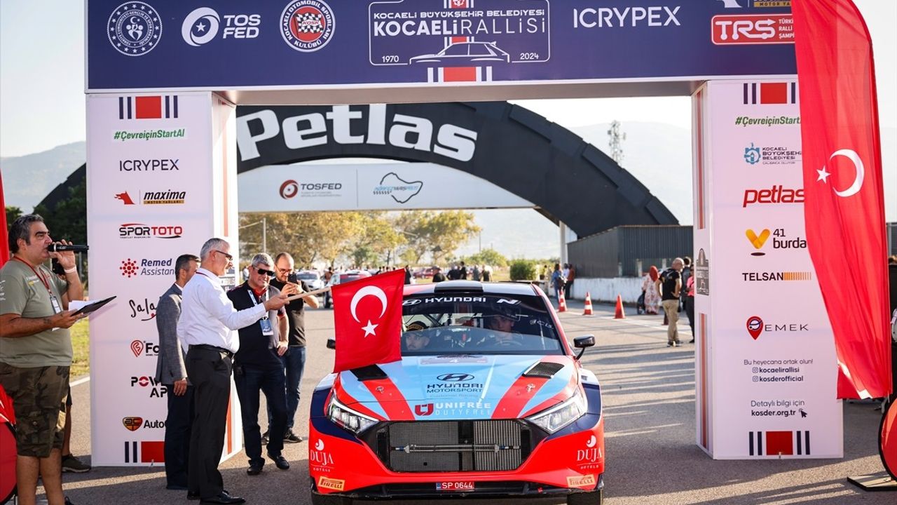 41. Kocaeli Rallisi'nin Seremonik Startı Yapıldı