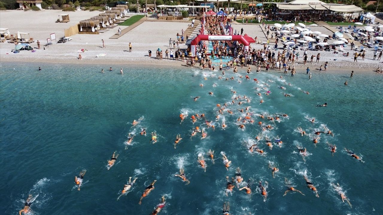 5. Uluslararası Fethiye Spor Festivali'nde Heyecan Verici Yüzme Yarışları