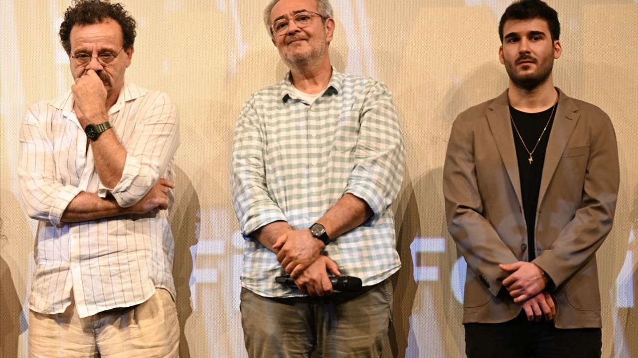 61. Altın Portakal Film Festivali'nde 'Acı Kahve' Gösterimi Yapıldı