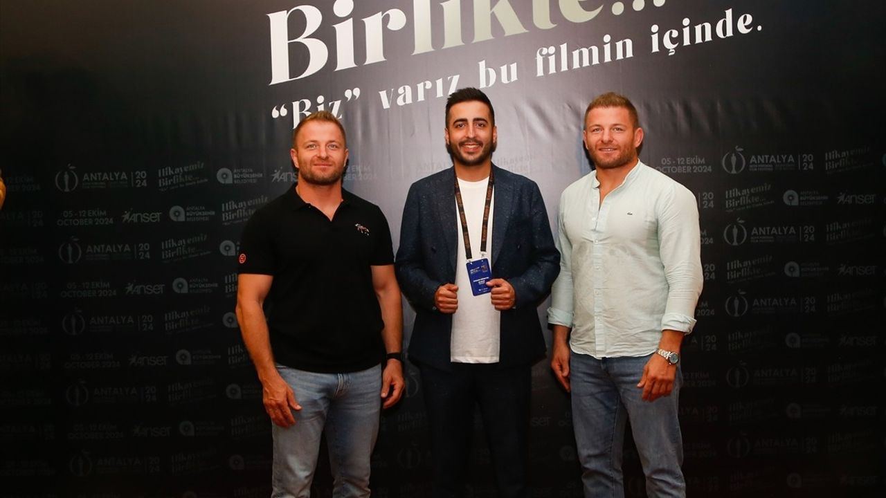 61. Altın Portakal Film Festivali'nde 'İkiz Başpehlivanların Öyküsü: Balaban' Belgeseli Gösterildi