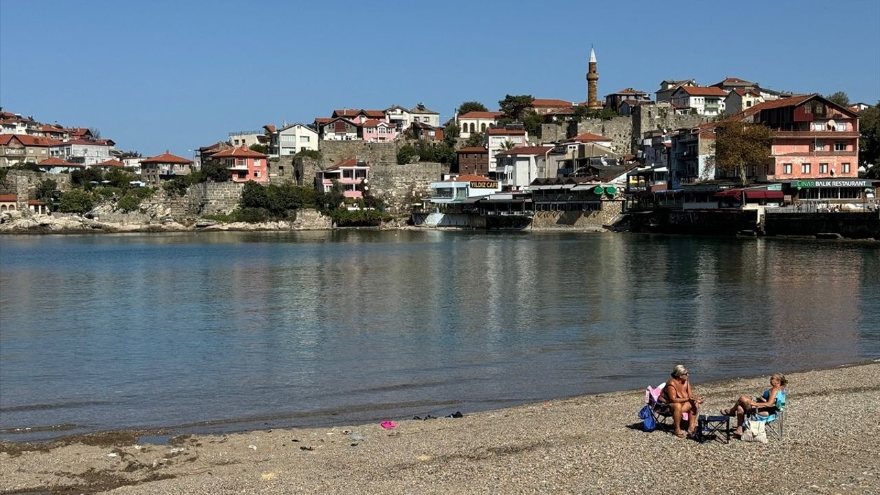 Amasra'da Fırtına Sonrası Yaz Yoğunluğu