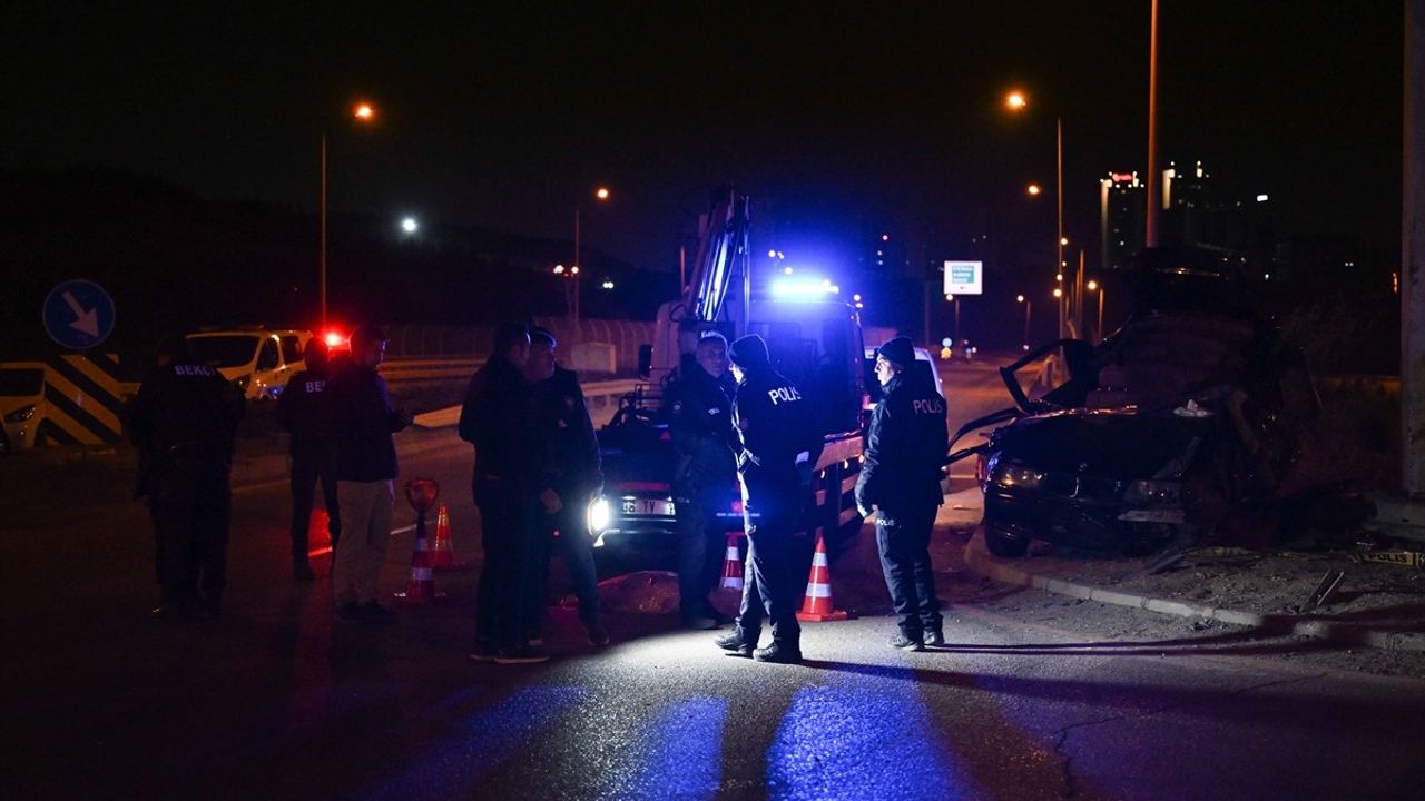 Ankara'da Trafik Kazası: 4 Kişi Hayatını Kaybetti