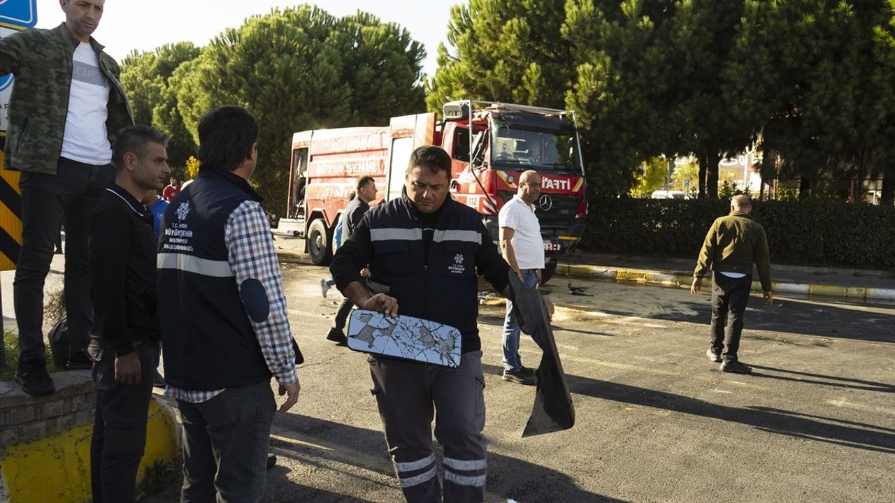 Aydın'daki Trafik Kazasında 7 Kişi Yaralandı