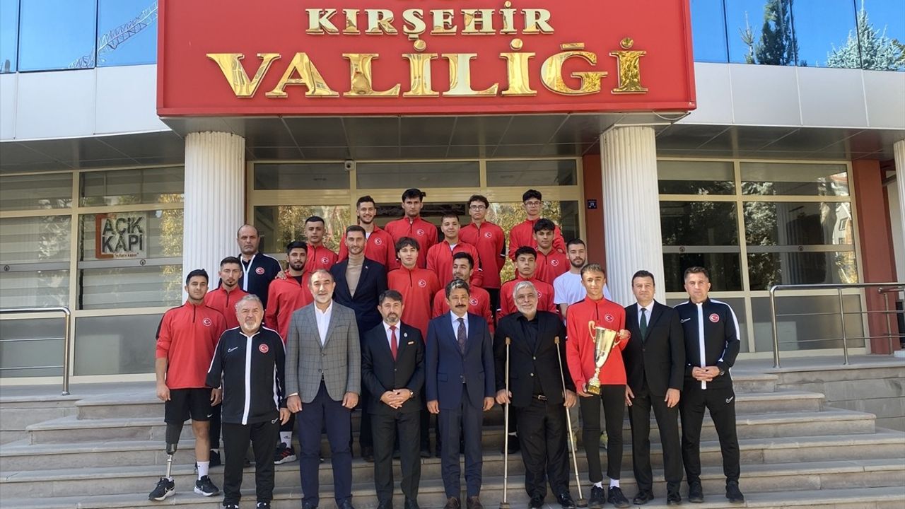 Balkan Şampiyonu Ampute Futbol Takımından Kırşehir'e Teşekkür Ziyareti