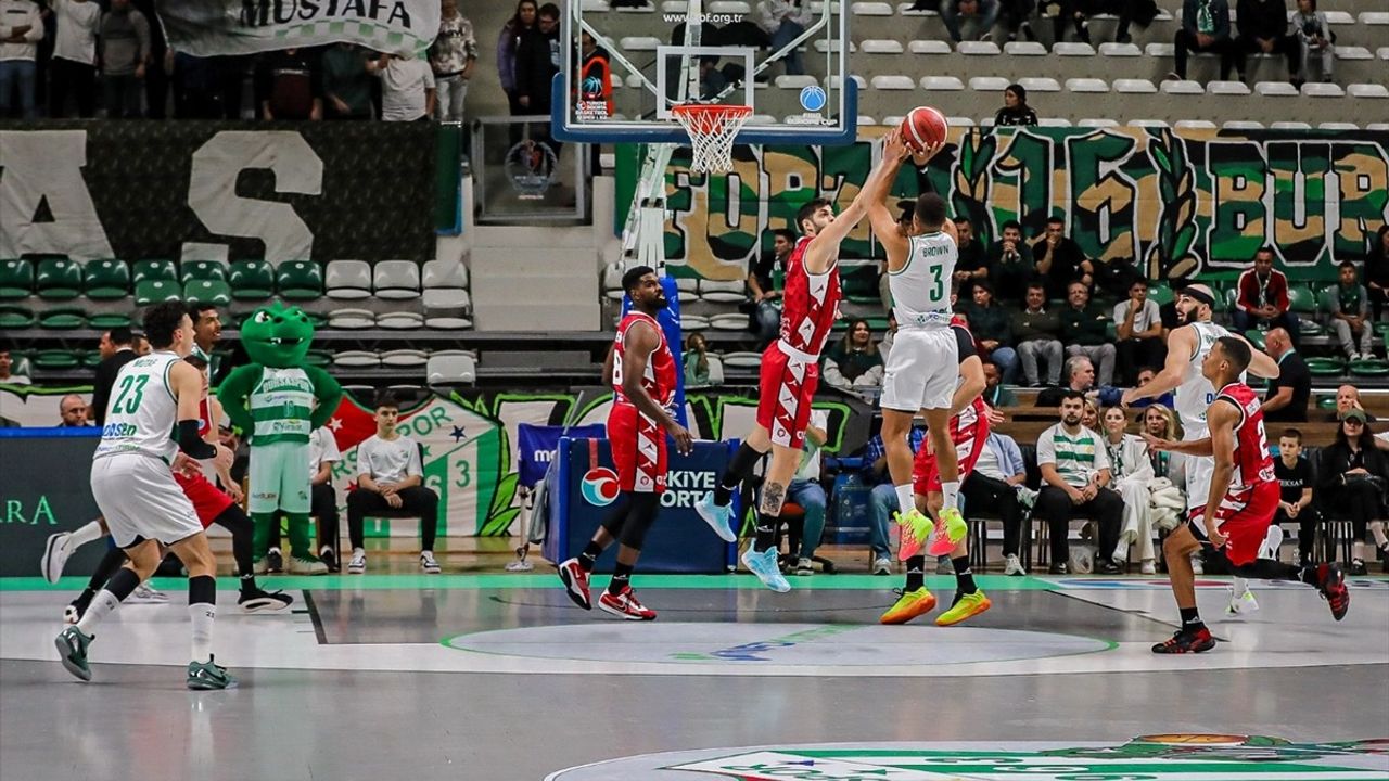 Bursaspor, FIBA Avrupa Kupası'nda Uzatma Maçında Kaybetti