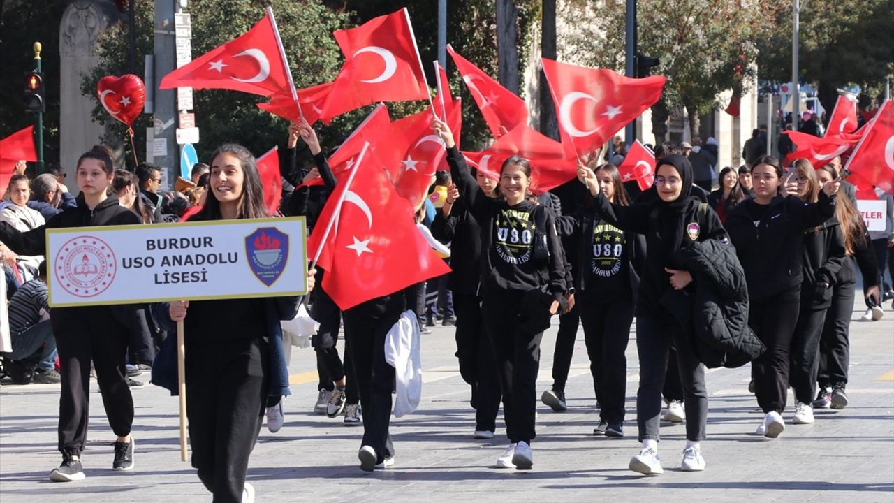 Cumhuriyet Bayramı Coşkusu Antalya ve Çevresinde Yaşandı