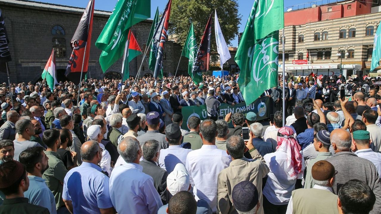 Diyarbakır'da Gazze'ye Destek Gösterisi