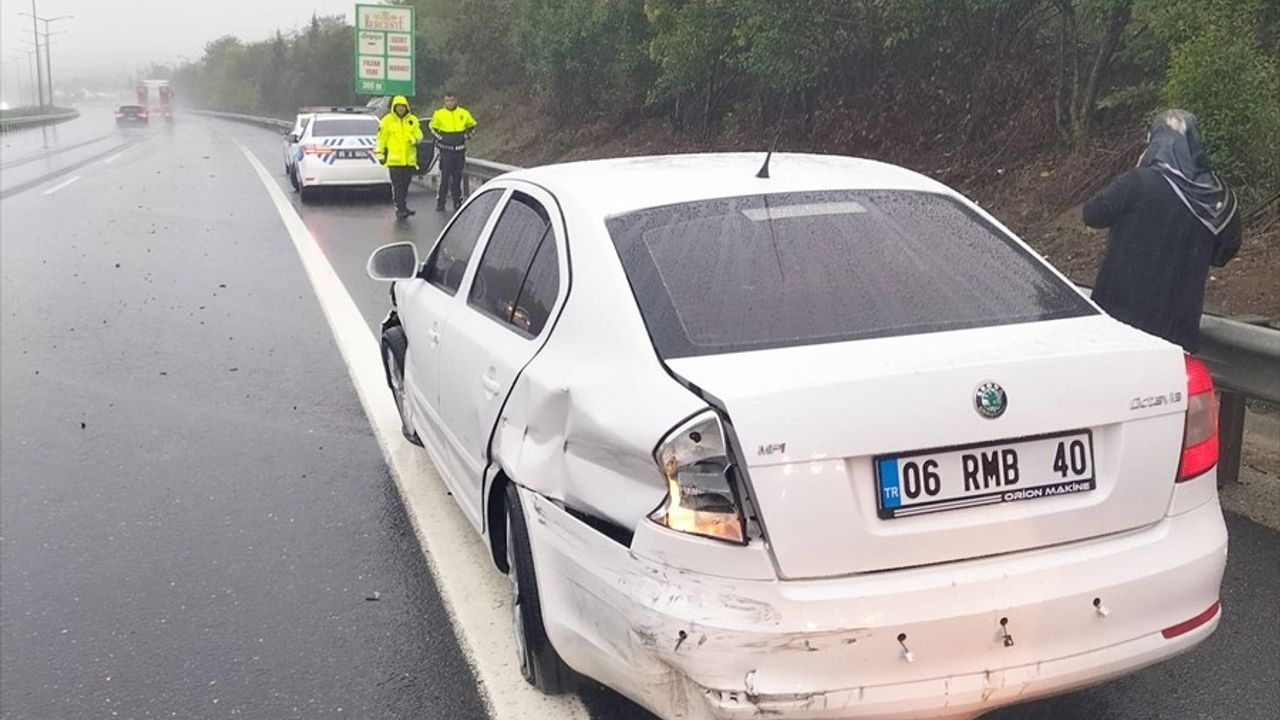 Düzce'de Otoyolda Faciaya Neden Olan Kaza