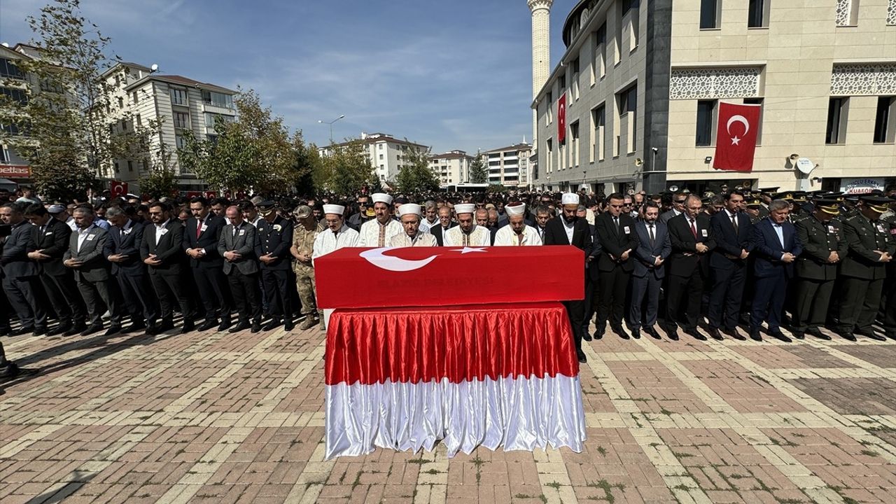 Elazığ’da Şehit Dostuna Veda Töreni