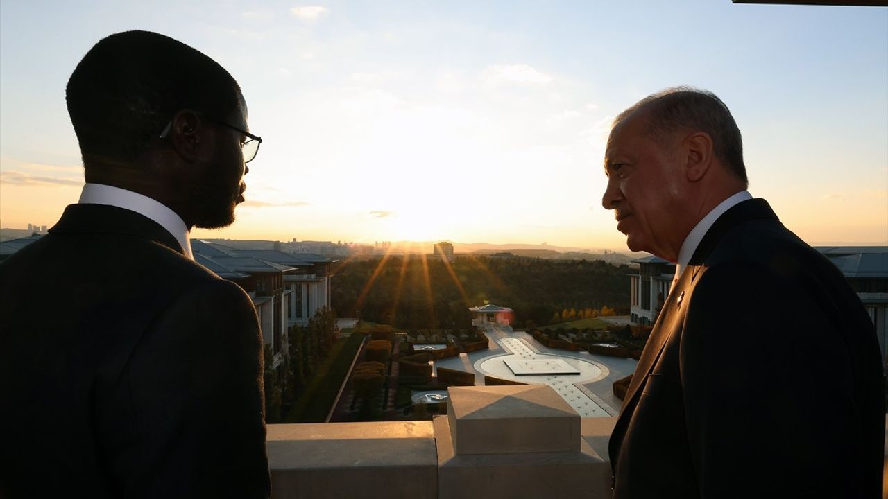 Erdoğan ve Senegal Cumhurbaşkanı Fay Ortak Basın Toplantısı Düzenledi