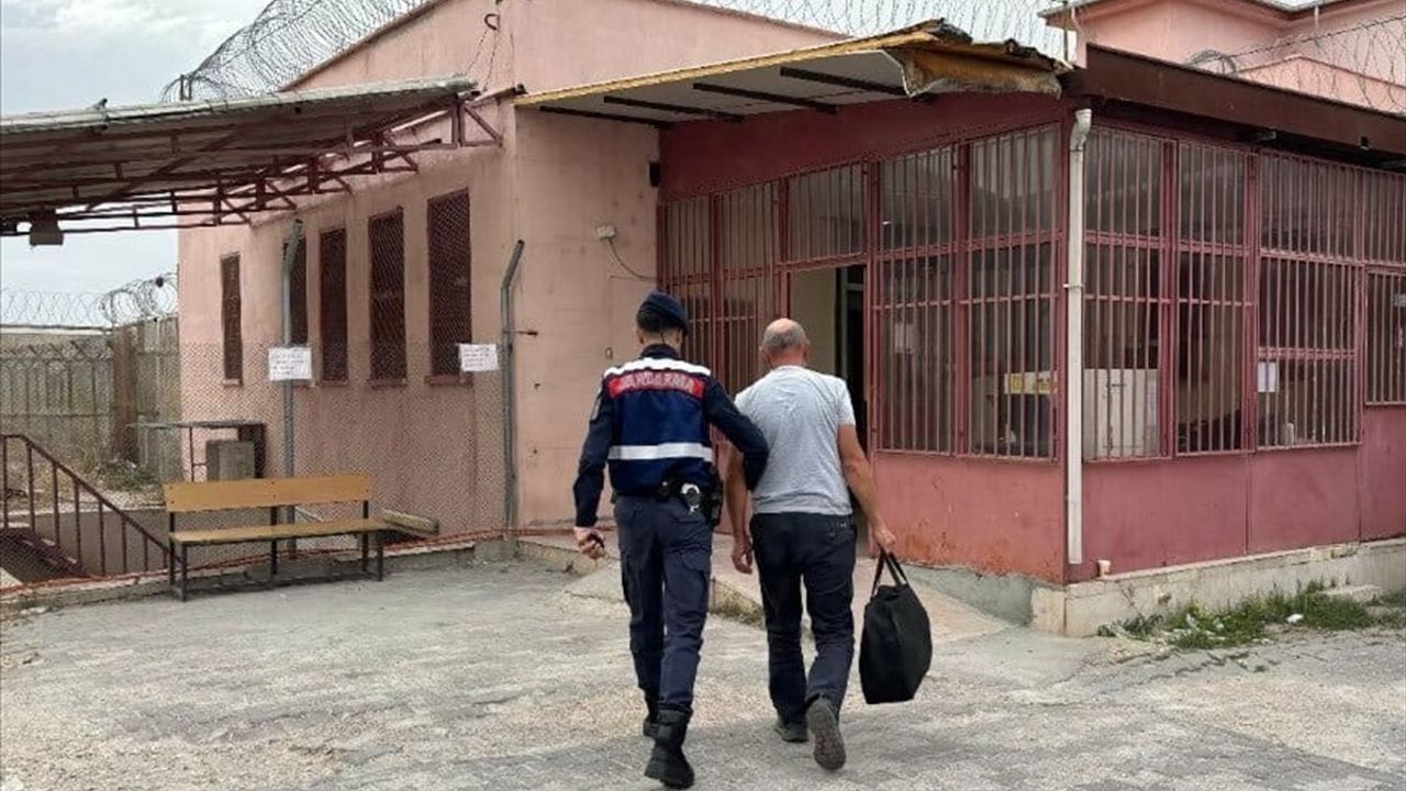 Eskişehir'de Firari Hükümlü Metruk Binada Ele Geçirildi