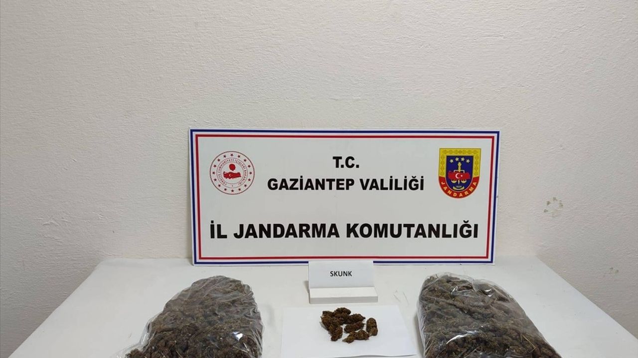 Gaziantep'te 5 Kilogram Sentetik Uyuşturucu ile Yakalanan Şahıs Tutuklandı