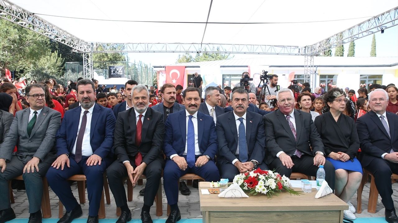 Hatay'da Üç Yeni Okul Açıldı