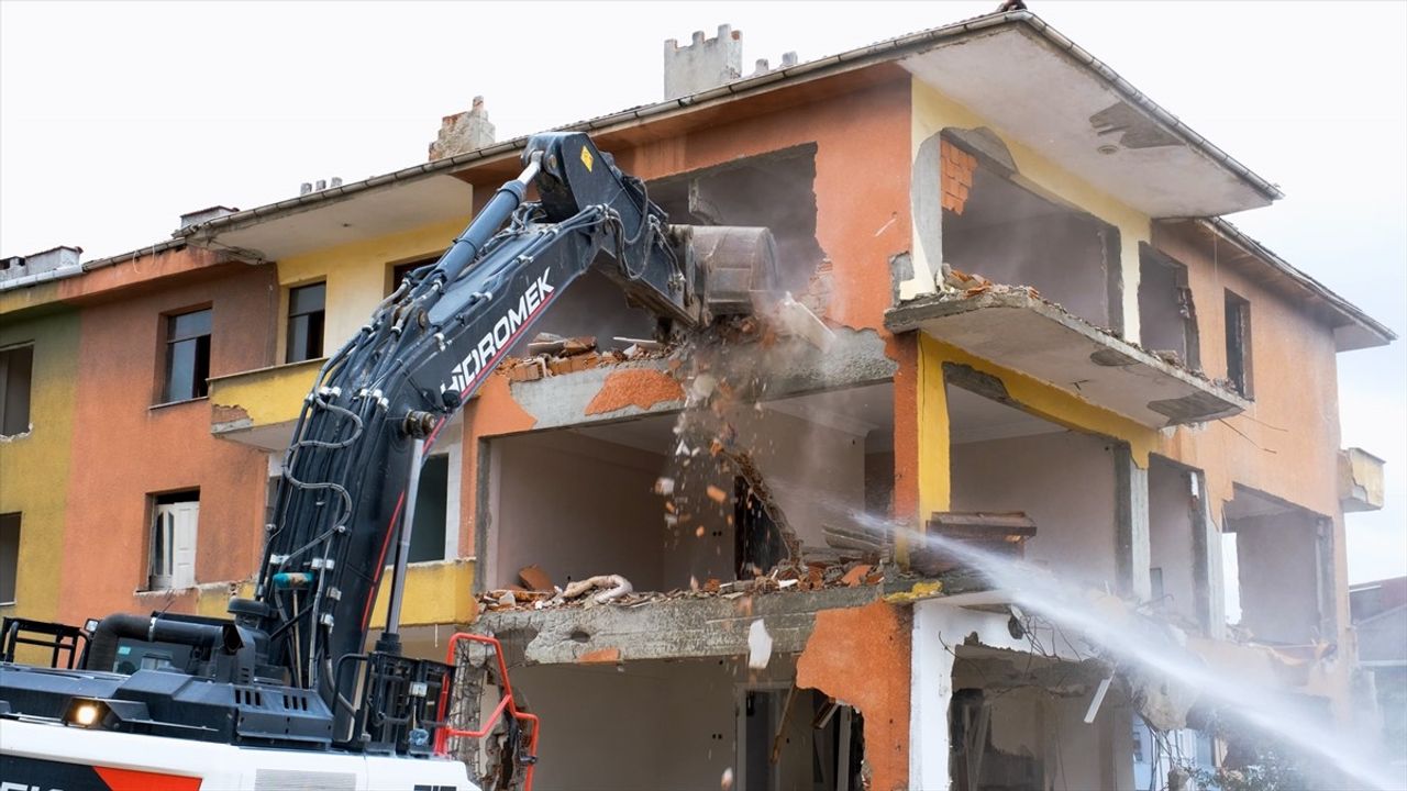 İstanbul Güneş Sitesi'nde Dönüşüm Başlıyor