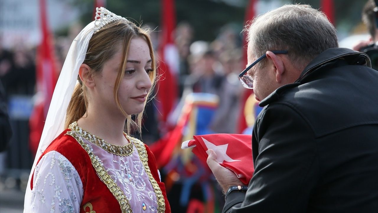 Kars'ın Düşman İşgalinden Kurtuluşu Kutlandı