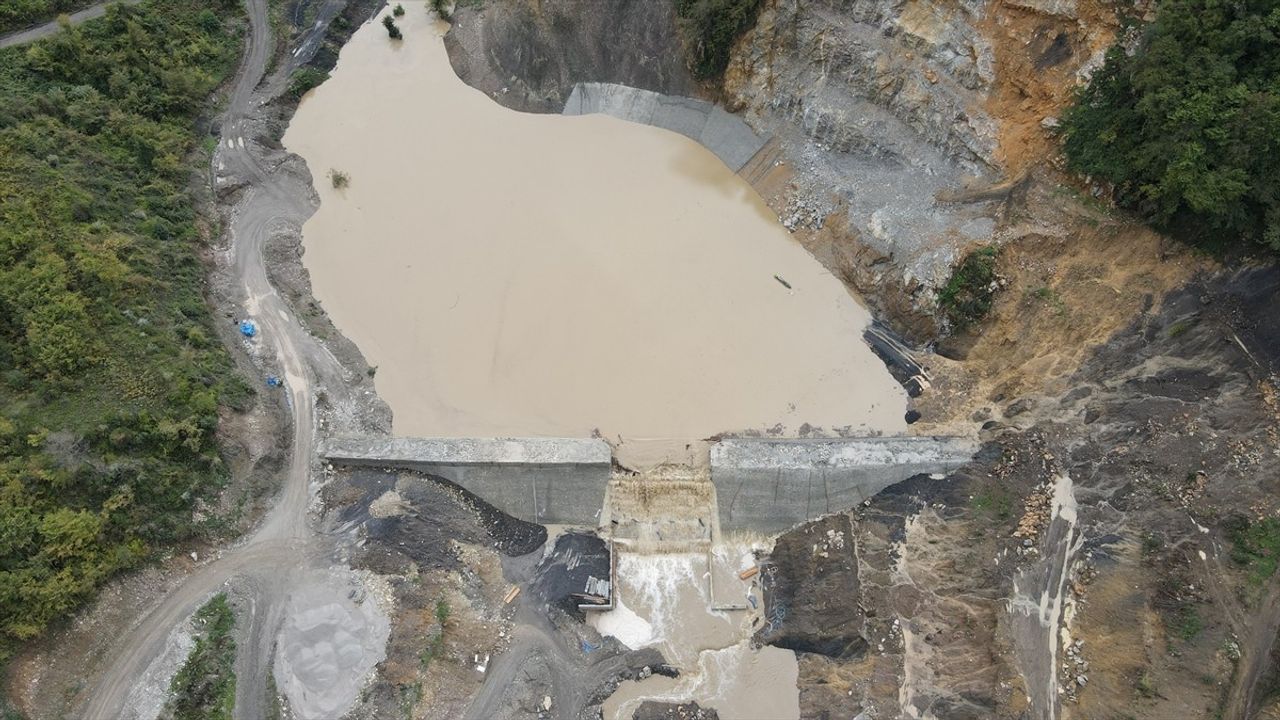 Kastamonu'da Sökü Göleti İnşaatı Sel Sularında Kaldı