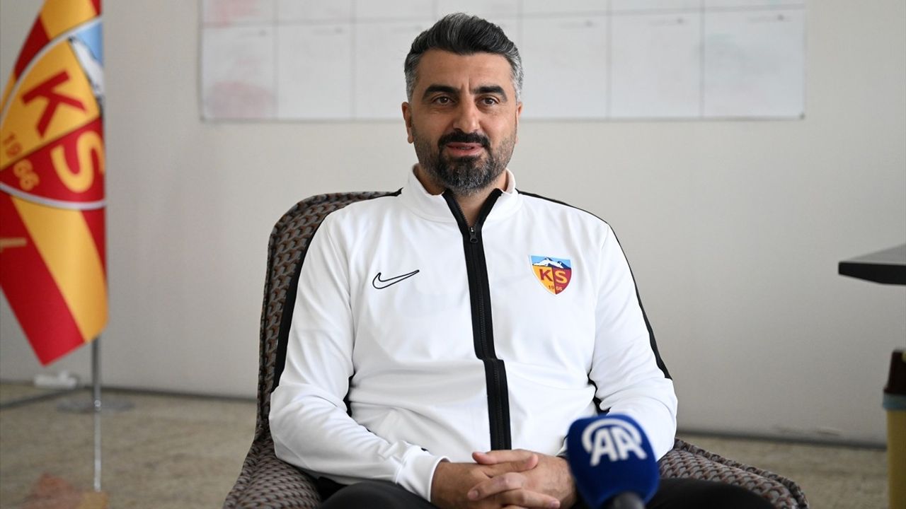 Kayserispor'un Genç Teknik Direktörü Sinan Kaloğlu'dan İyimser Açıklamalar