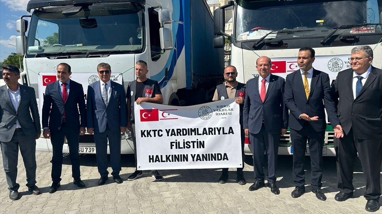 KKTC'den Gazze'ye İnsani Yardım Tırları Gönderildi