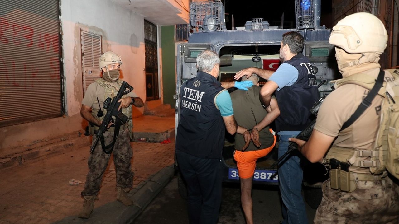 Mersin'de PKK/KCK Operasyonu: 14 Zanlı Gözaltında