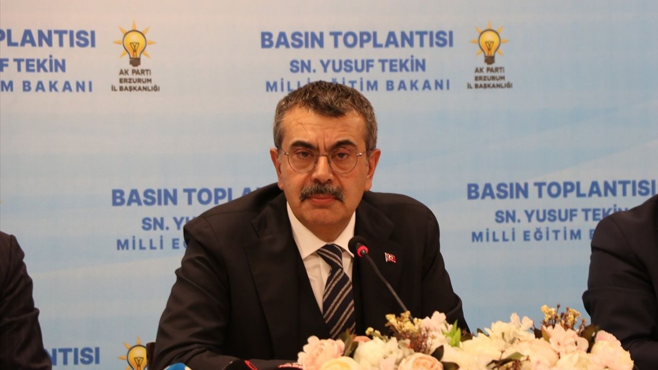 Milli Eğitim Bakanı Tekin, Erzurum'da Eğitimin Geleceğini Tartıştı