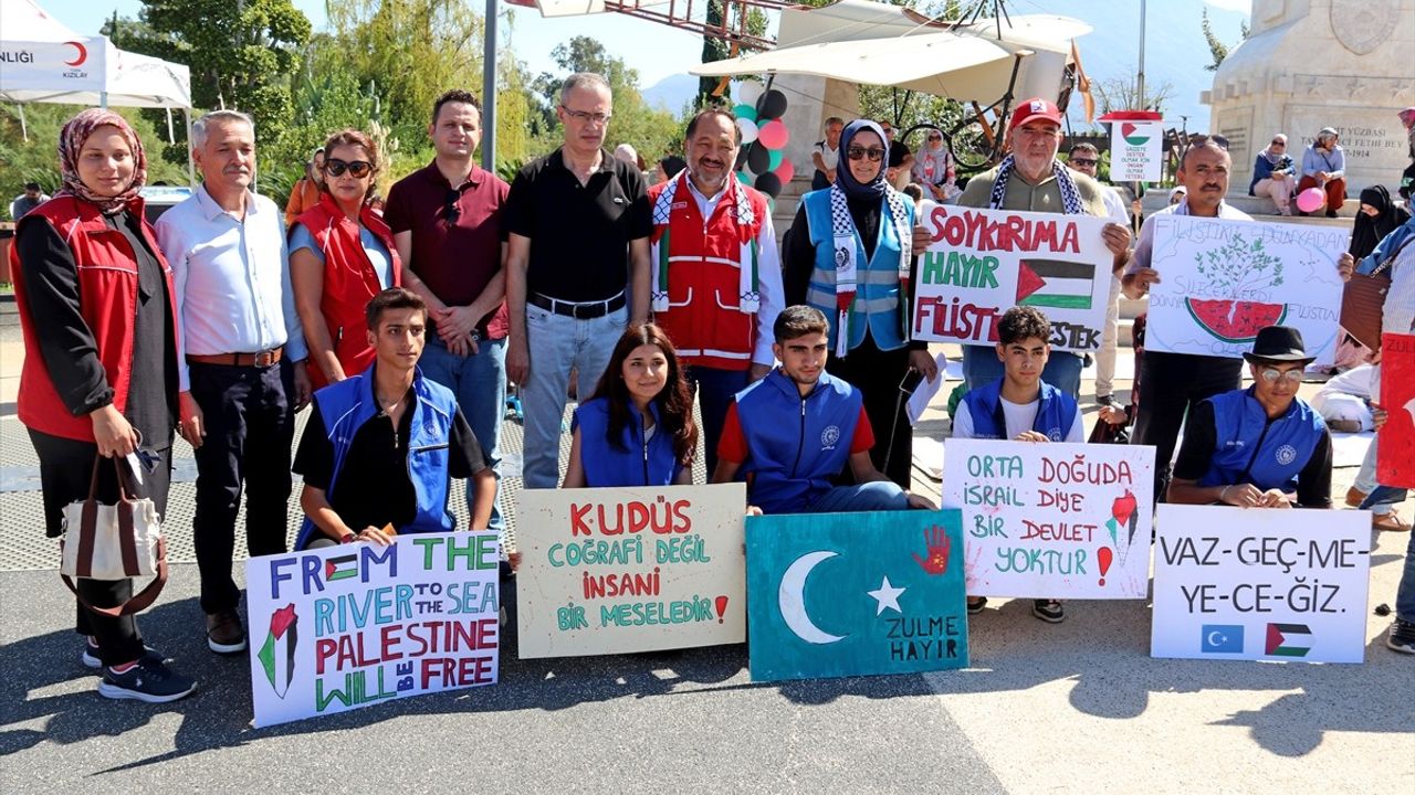 Muğla'da Filistinli Çocuklar İçin Sanat Etkinliği Düzenlendi