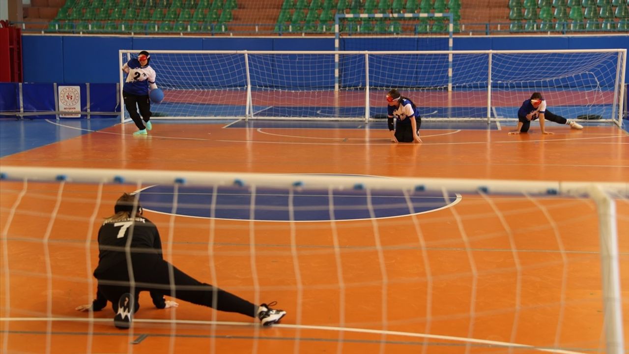 Nevşehir'de Golbol Kadınlar 1. Lig 2. Devre Müsabakaları Sürüyor