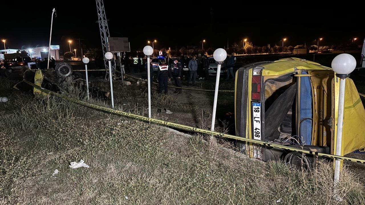 Nevşehir'de Korkunç Trafik Kazası: 1 Ölü, 3 Yaralı