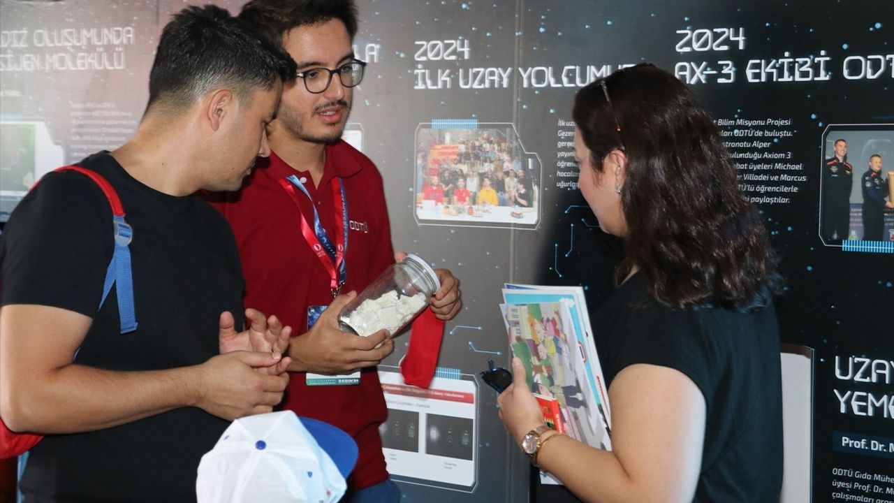 ODTÜ Uzay ve Teknolojiyi TEKNOFEST'te Tanıtıyor