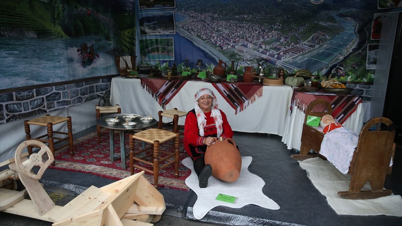 Rize'de 4. GastroRize Festivali Coşkuyla Başladı