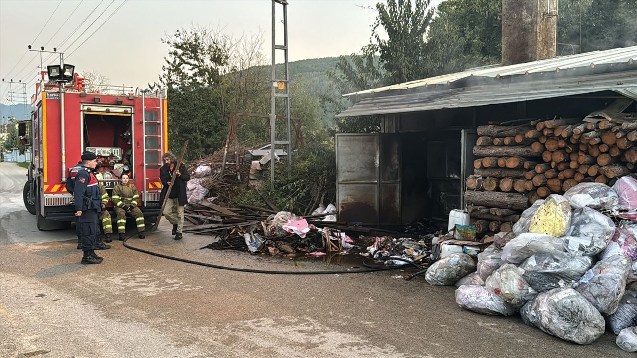 Safranbolu'da Restoranda Yangın Yangını Kontrol Altına Alındı