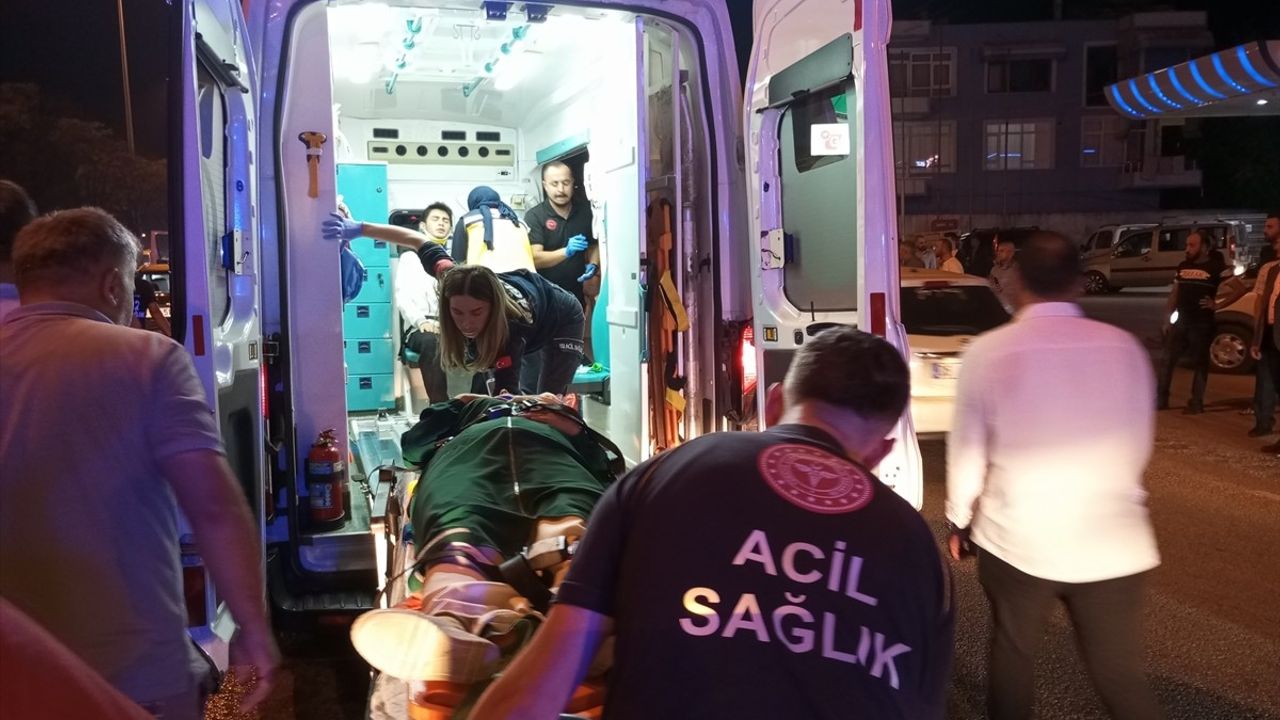 Samsun'da Zincirleme Trafik Kazası: 13 Yaralı