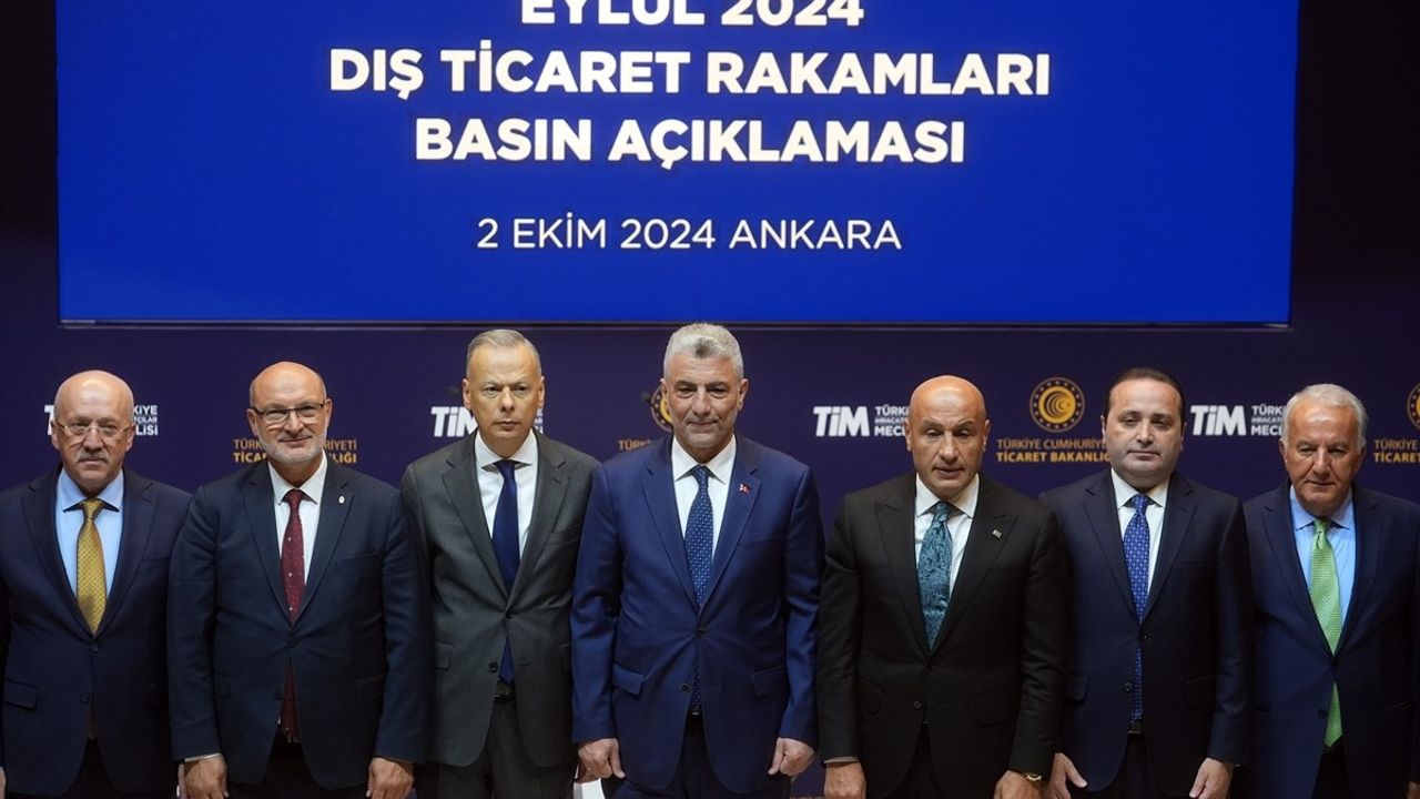 Ticaret Bakanı Bolat'tan Eylül İhracat Raporu