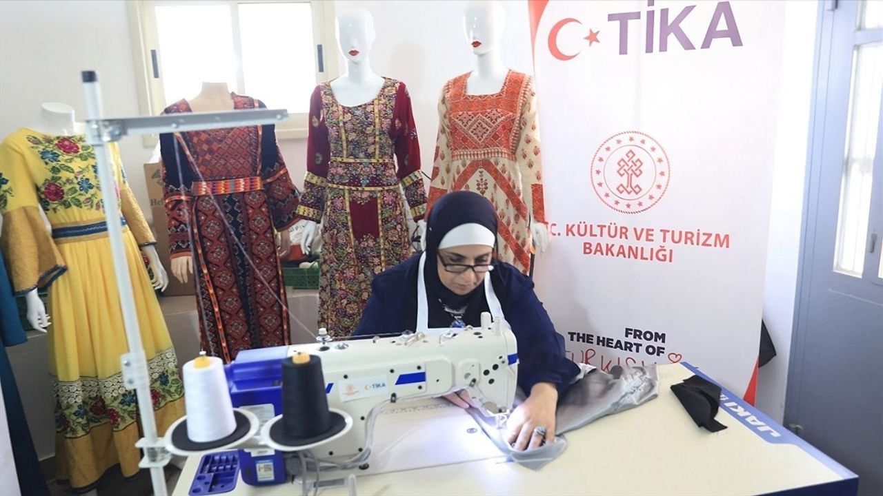 TİKA'dan Filistinli Kadınlara Ekipman Desteği