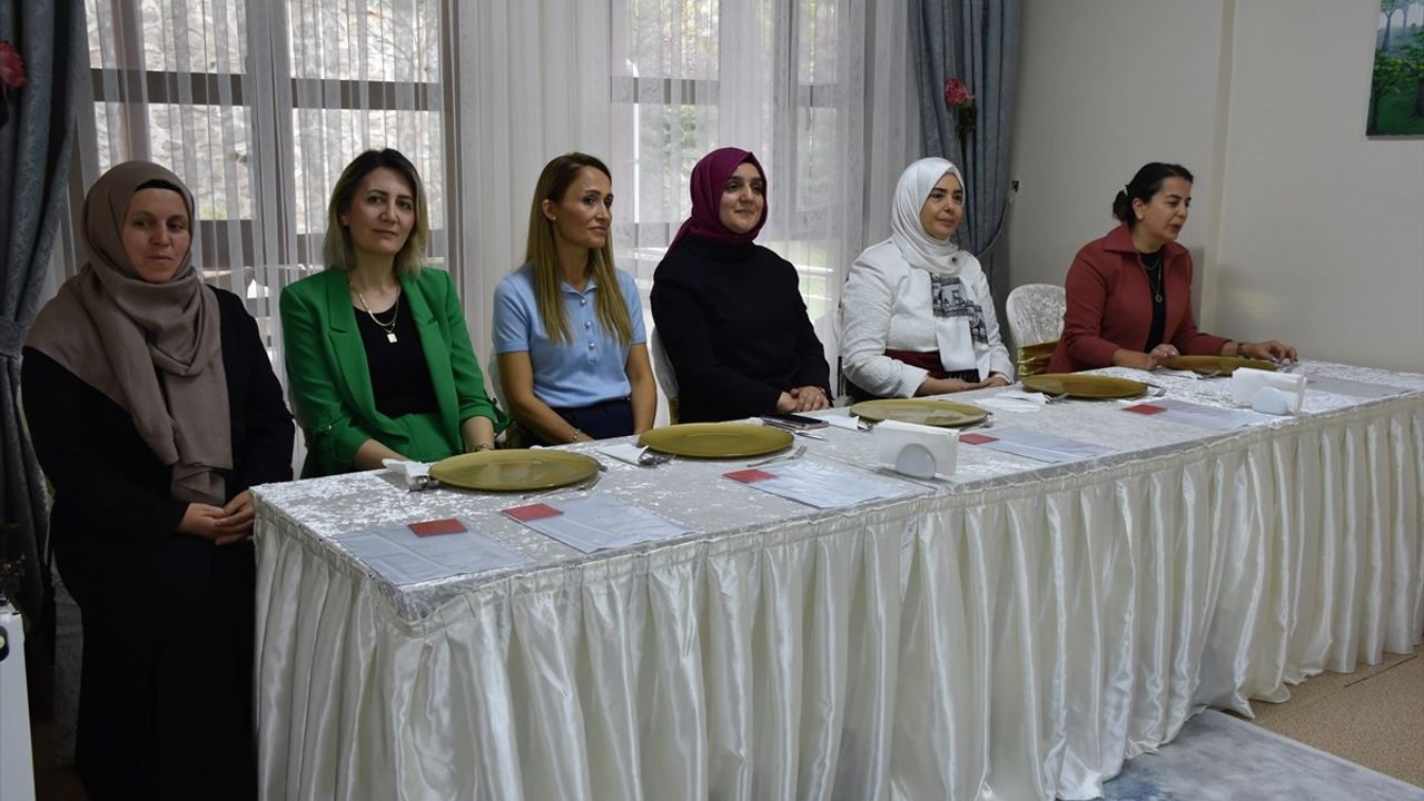 Trabzon'da Kız Çocukları için Nezih Yemek Yarışması