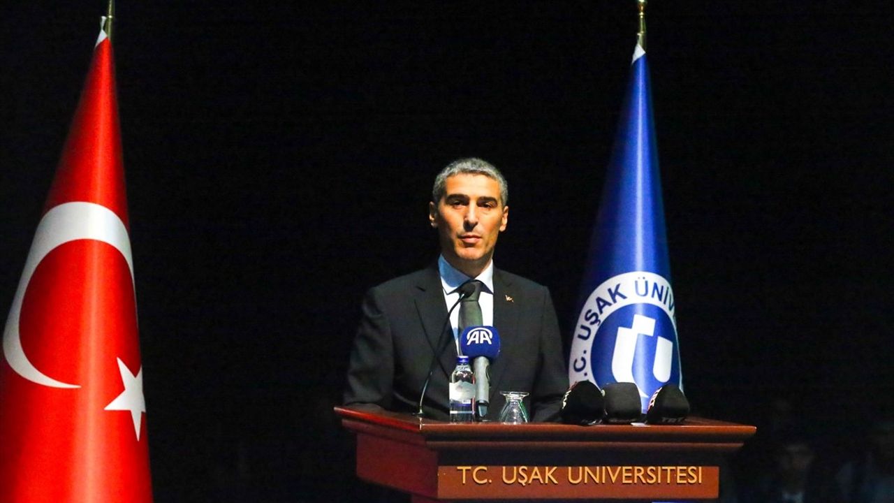 Uşak Üniversitesi 2024-2025 Akademik Yılı Açılış Töreni Gerçekleştirildi