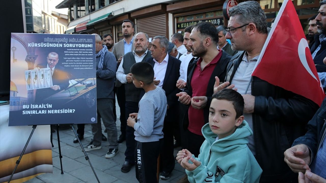 Van ve Bitlis'te İsrail'in Gazze'ye Saldırılarına Protesto Yürüyüşü