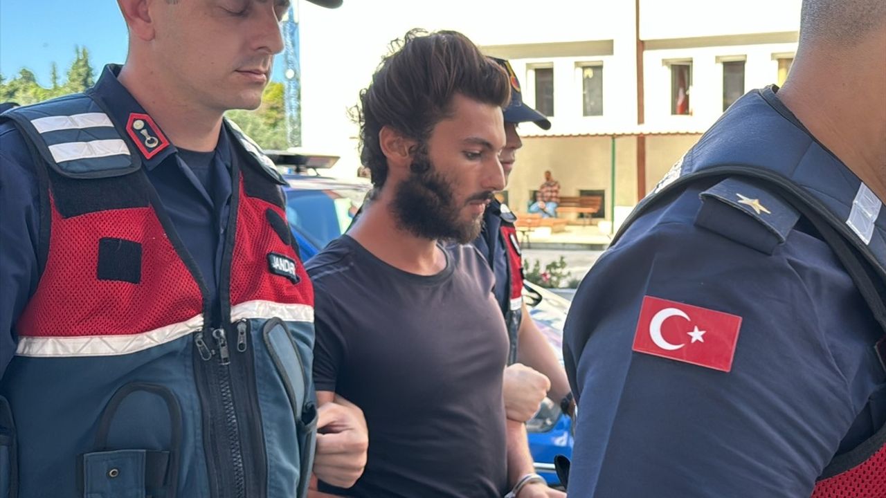 Yalova'da Kız Öğrencilere Taciz İddiası: Şüpheli Tutuklandı