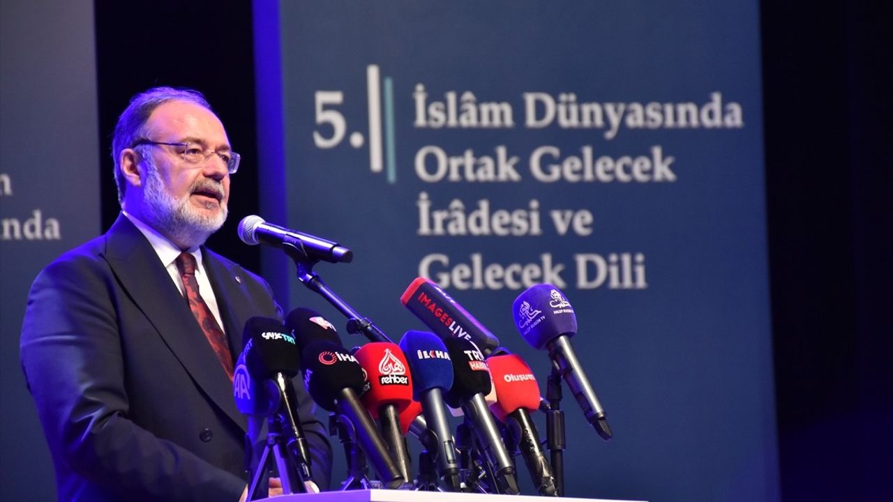 1. Uluslararası Stratejik Müzakereler Forumu Gaziantep'te Başladı