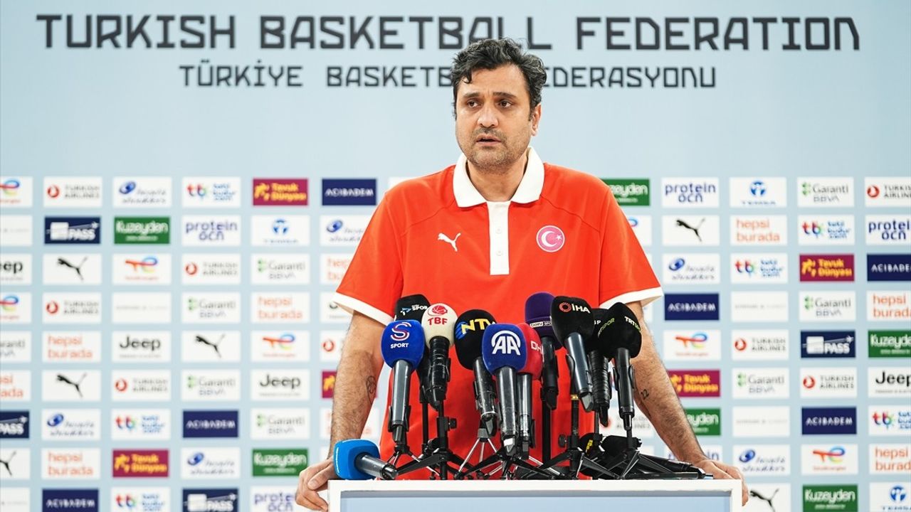 A Milli Erkek Basketbol Takımı, Macaristan Maçları Öncesi Medya Günü Düzenledi