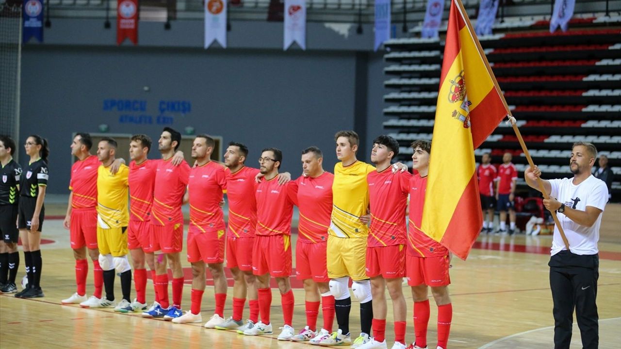 Antalya'da Avrupa Futsal Şampiyonası Başladı