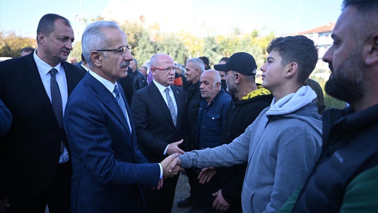 Bakan Uraloğlu'ndan İznik'te Hızlı Tren Müjdesi