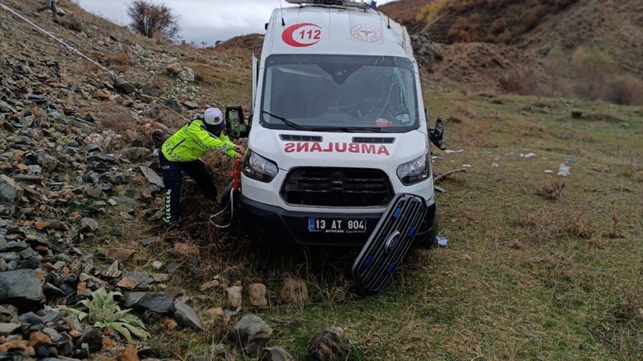 Bitlis'te Trafik Kazası: 11 Yaralı