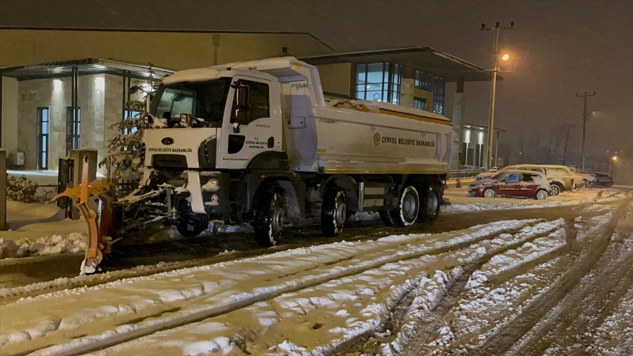 Çankırı'da Kar Yağışı Nedeniyle 4 Kişi Kurtarıldı