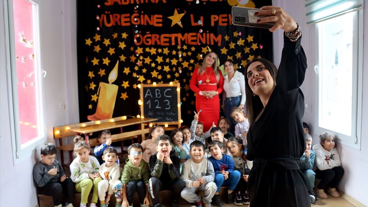 Depremde Hayatını Kaybeden Öğretmenin Hayali Kardeşi Tarafından Yaşatılıyor